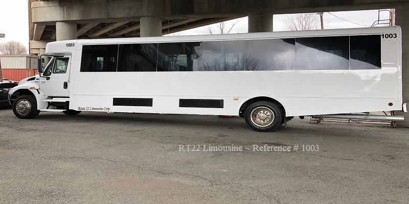 Limousine Shuttle 1003 NJ